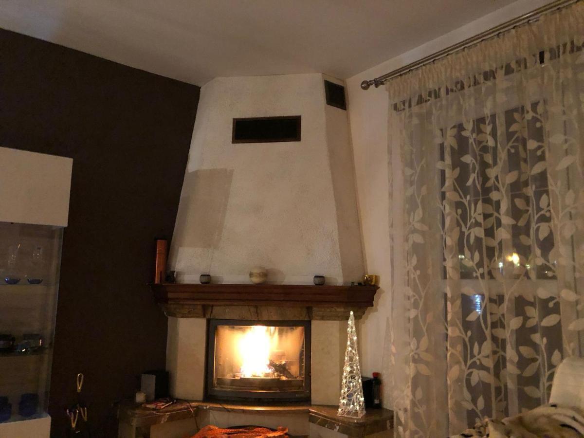 Am Villa *